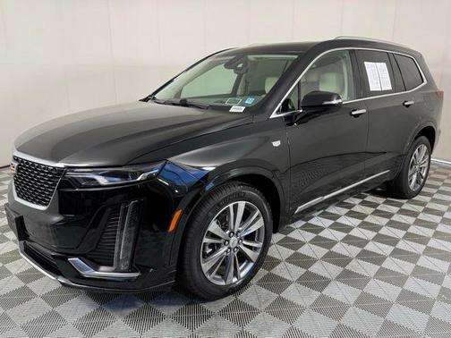 2022 Cadillac XT6 Premium Luxury AWD