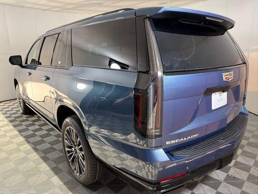 2026 Cadillac Escalade ESV Sport Platinum