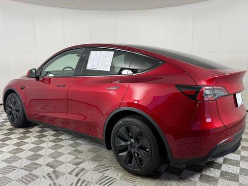 2025 Tesla Model Y Long Range Dual Motor All-Wheel Drive