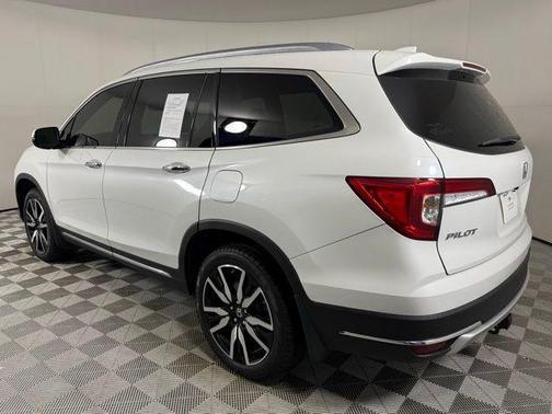 2022 Honda Pilot AWD Elite