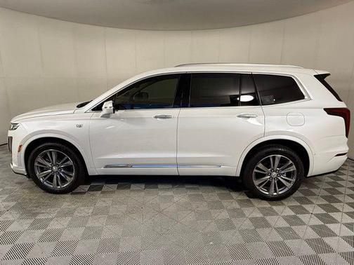 2025 Cadillac XT6 Premium Luxury AWD