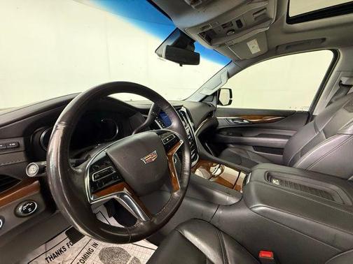 2020 Cadillac Escalade ESV Luxury