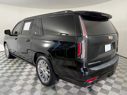 2021 Cadillac Escalade ESV Sport Platinum