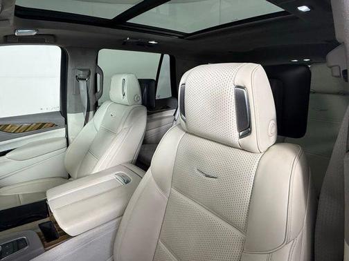 2021 Cadillac Escalade Sport Platinum