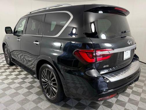 2023 INFINITI QX80 SENSORY AWD