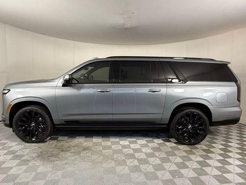 2025 Cadillac Escalade ESV Sport Platinum