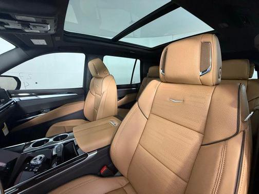 2025 Cadillac Escalade Premium Luxury