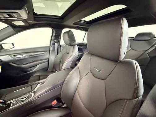 Argent Silver Metallic 2026 Cadillac CT5 Sport