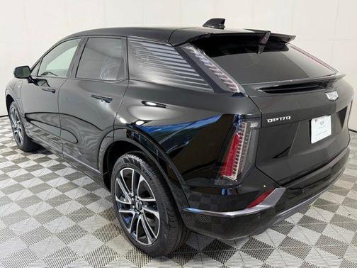 2025 Cadillac OPTIQ Sport 1 AWD