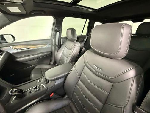 2024 Cadillac XT6 Sport AWD