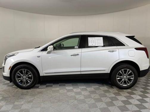 2022 Cadillac XT5 Premium Luxury