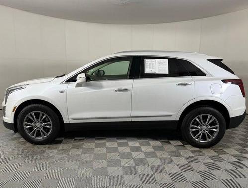2022 Cadillac XT5 Premium Luxury