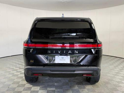 Midnight 2025 Rivian R1S Ascend Tri Motor Max Pack