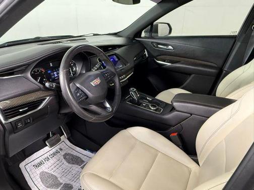 2019 Cadillac XT4 Sport