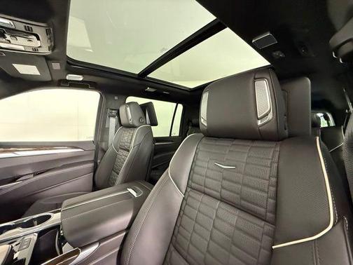 2025 Cadillac Escalade ESV Sport Platinum