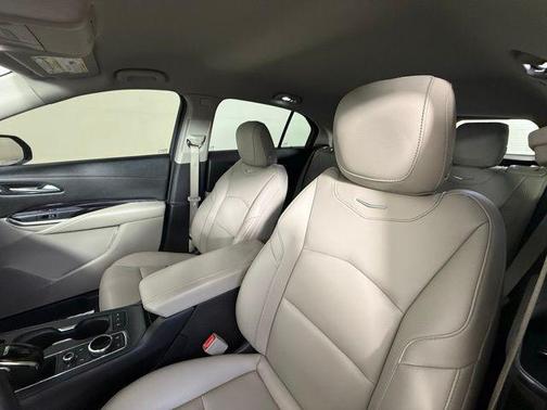 2020 Cadillac XT4 Luxury