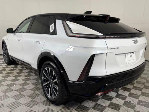 2025 Cadillac LYRIQ Sport w/1SF
