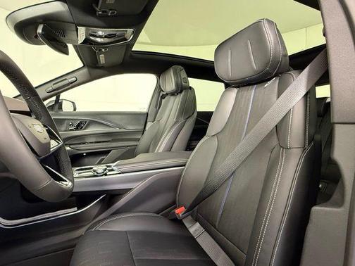 2025 Cadillac LYRIQ Sport w/1SF