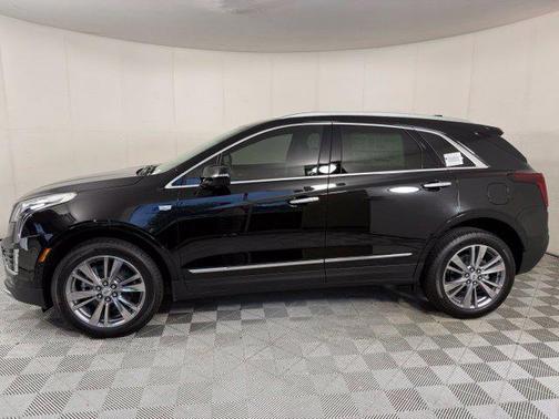 Stellar Black Metallic 2026 Cadillac XT5 Premium Luxury
