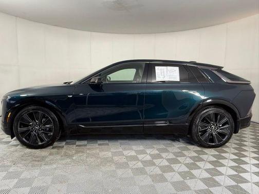 2024 Cadillac LYRIQ Sport w/1SK