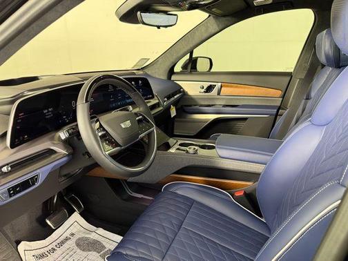 2026 Cadillac VISTIQ Premium Luxury