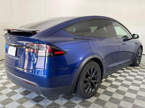 2022 Tesla Model X Dual Motor All-Wheel Drive