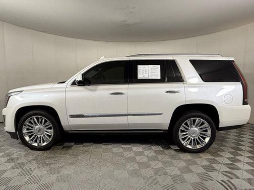 2016 Cadillac Escalade Platinum