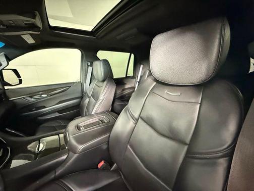 2016 Cadillac Escalade Platinum