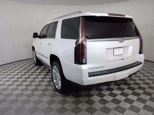 2016 Cadillac Escalade Platinum
