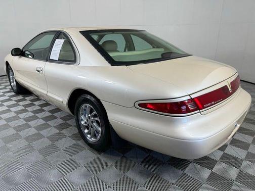 1998 Lincoln Mark VIII Base