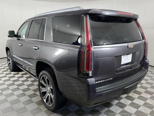 2018 Cadillac Escalade Platinum