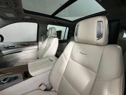 2021 Cadillac Escalade ESV Sport Platinum