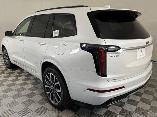 2025 Cadillac XT6 Sport AWD