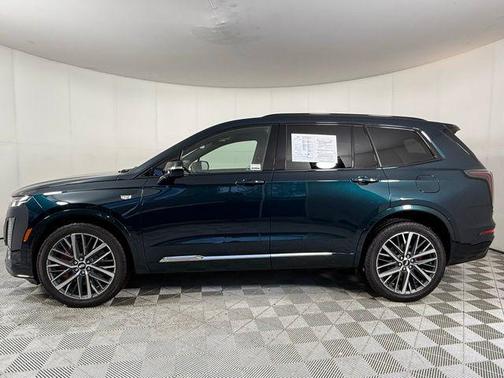 2024 Cadillac XT6 Sport AWD