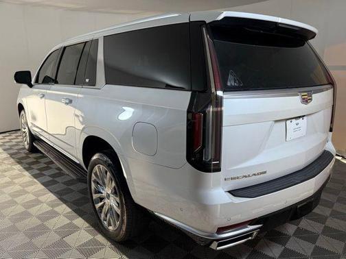 2021 Cadillac Escalade ESV Premium Luxury