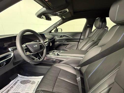 2025 Cadillac LYRIQ Sport w/1SF