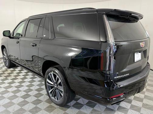 2025 Cadillac Escalade ESV Sport