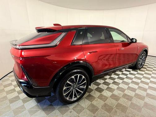 2025 Cadillac LYRIQ Sport w/1SF