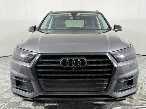 2019 Audi Q7 45 Premium Plus