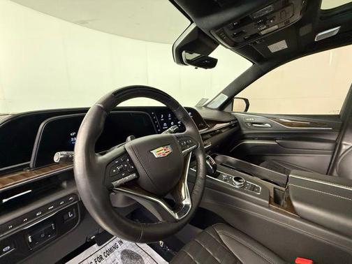 2024 Cadillac Escalade Sport Platinum