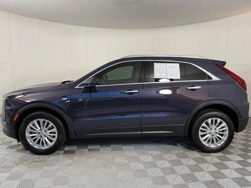2024 Cadillac XT4 Luxury