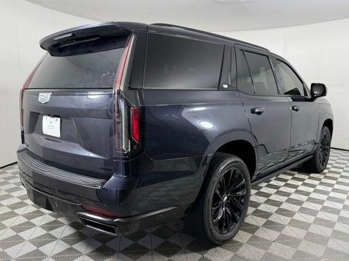 2022 Cadillac Escalade Sport