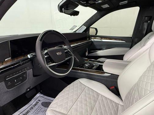 2025 Cadillac Escalade ESV Sport Platinum