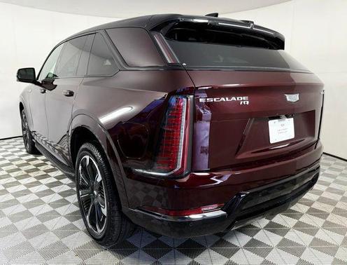 2025 Cadillac Escalade Sport