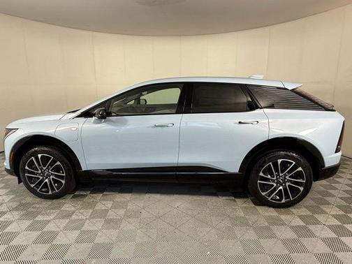 2025 Cadillac OPTIQ Sport 2 AWD