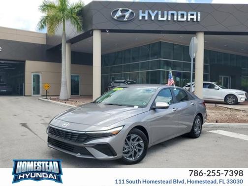 2024 Hyundai ELANTRA SEL