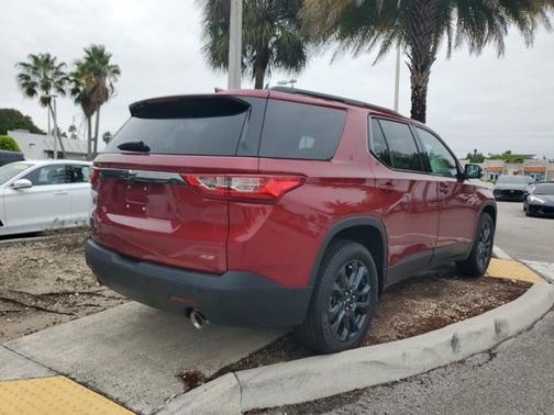 2021 Chevrolet Traverse RS