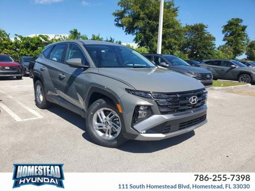 2026 Hyundai TUCSON SE