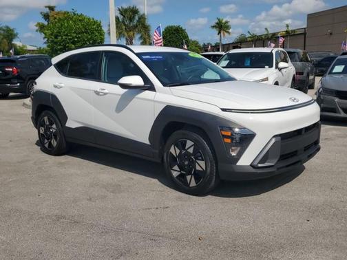 Atlas White 2024 Hyundai KONA SEL