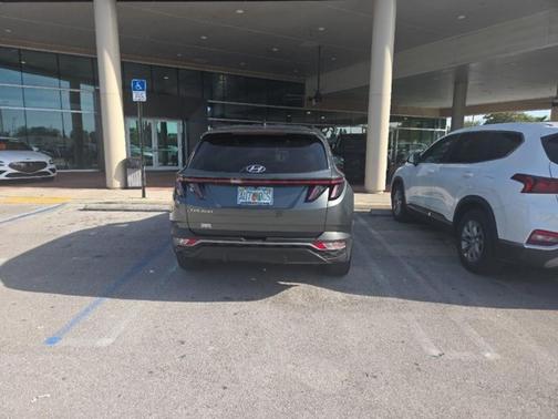 2023 Hyundai TUCSON SEL